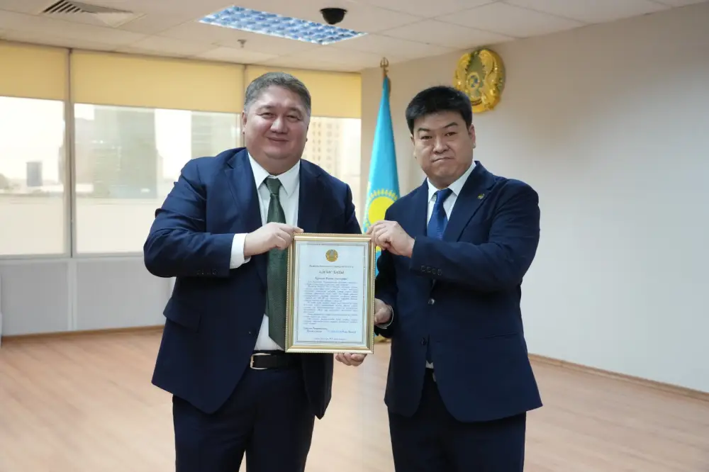 Награждение сотрудников по итогам аудита ИКАО по авиационной безопасности (7)