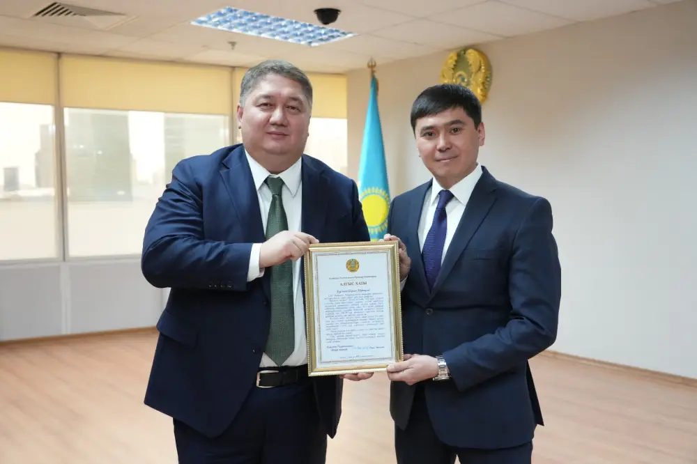 Награждение сотрудников по итогам аудита ИКАО по авиационной безопасности (4)