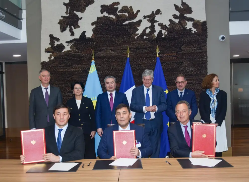 В Париже состоялось 16-е заседание Межправительственной комиссии по торгово-экономическому сотрудничеству Казахстана и Франции (3)