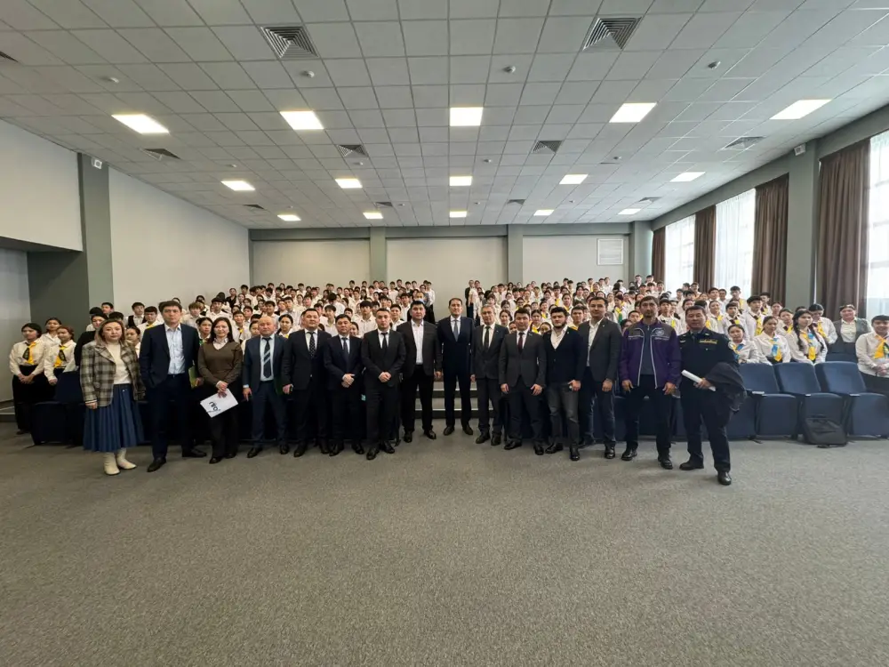 Министерством транспорта продолжается профориентационная работа в рамках Года рабочей профессии (4)