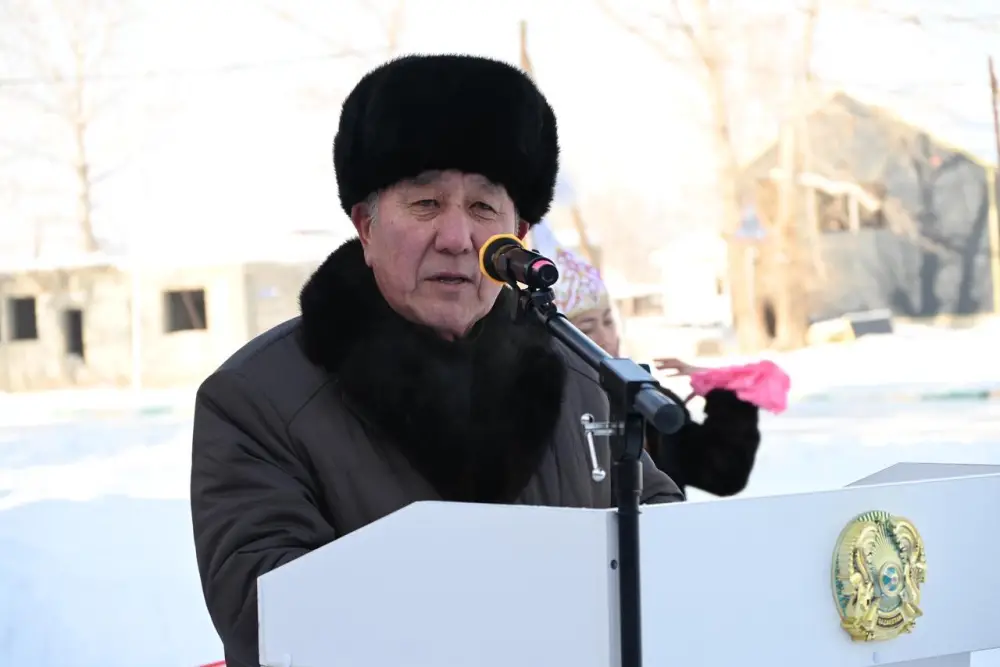 В районах области Абай растет число пожарных постов (8)