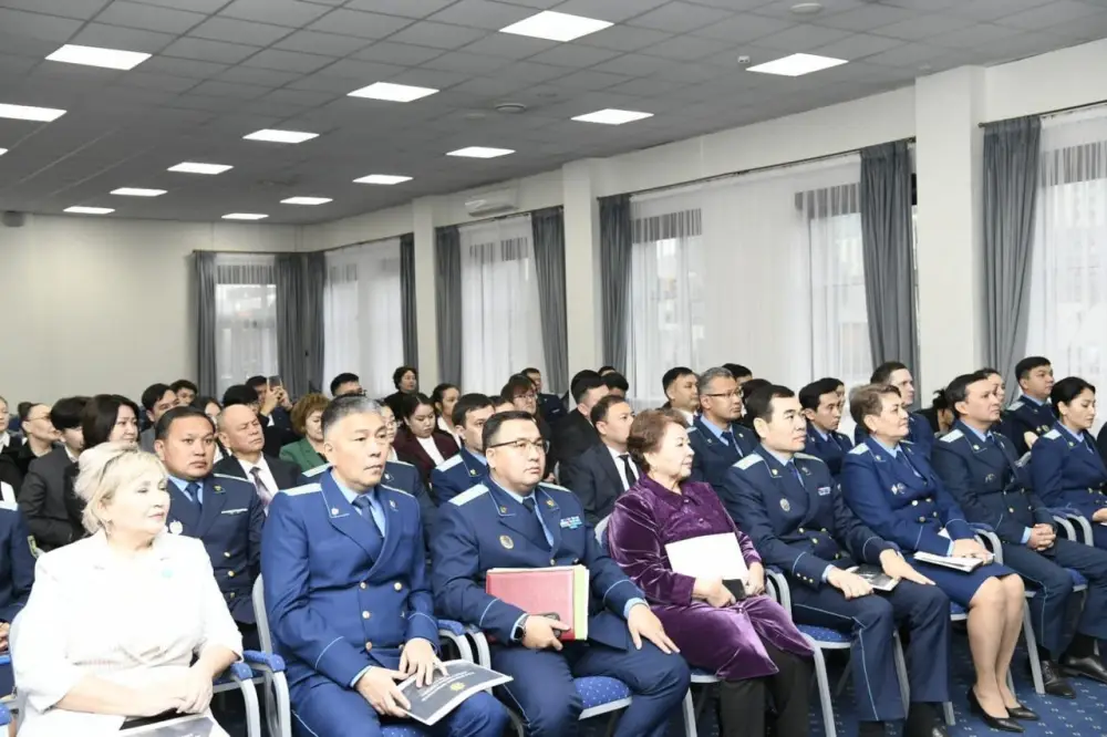 «Закон и порядок»: «Клуб будущих прокуроров» запускают в столичных школах (3)