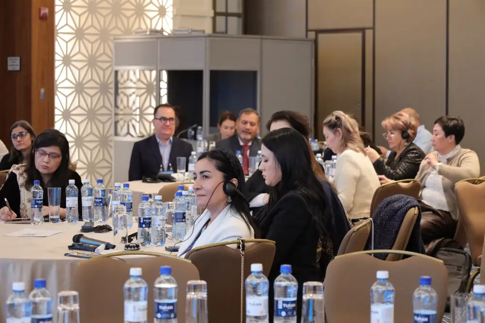 Расширение экономических навыков и образование являются важным инструментом против насилия и неравенства (4)