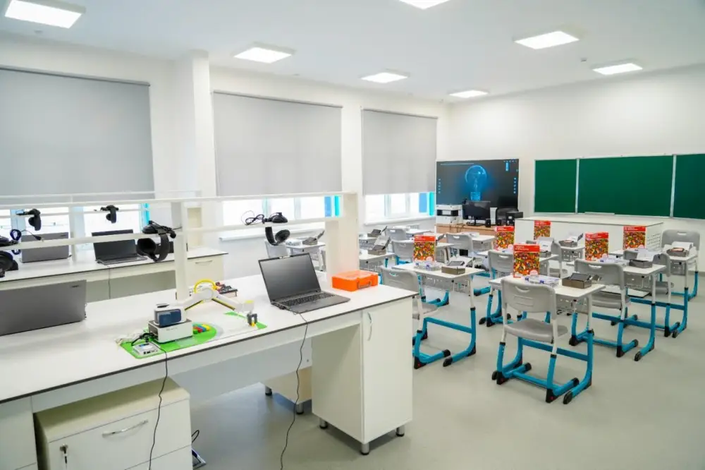 Количество построенных в Астане школ «Келешек мектеп» достигло рекордного уровня (2)