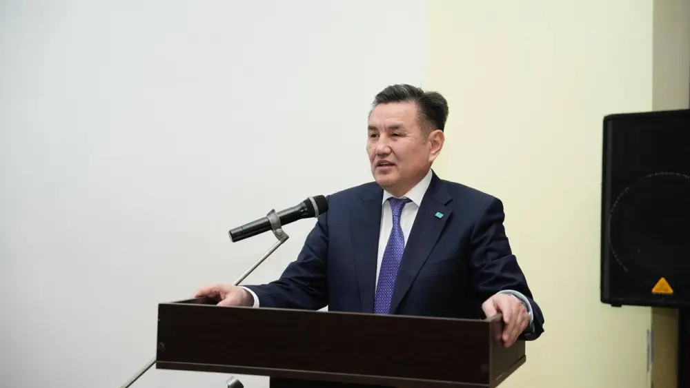 Аким ВКО встретился с жителями Маралды (2)