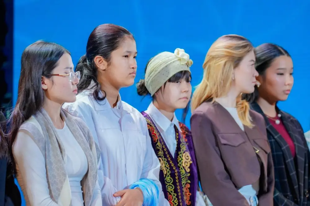 «Жизнь без наркотиков – шаг в будущее»: в Астане прошел конкурс театральных постановок среди школьников (2)