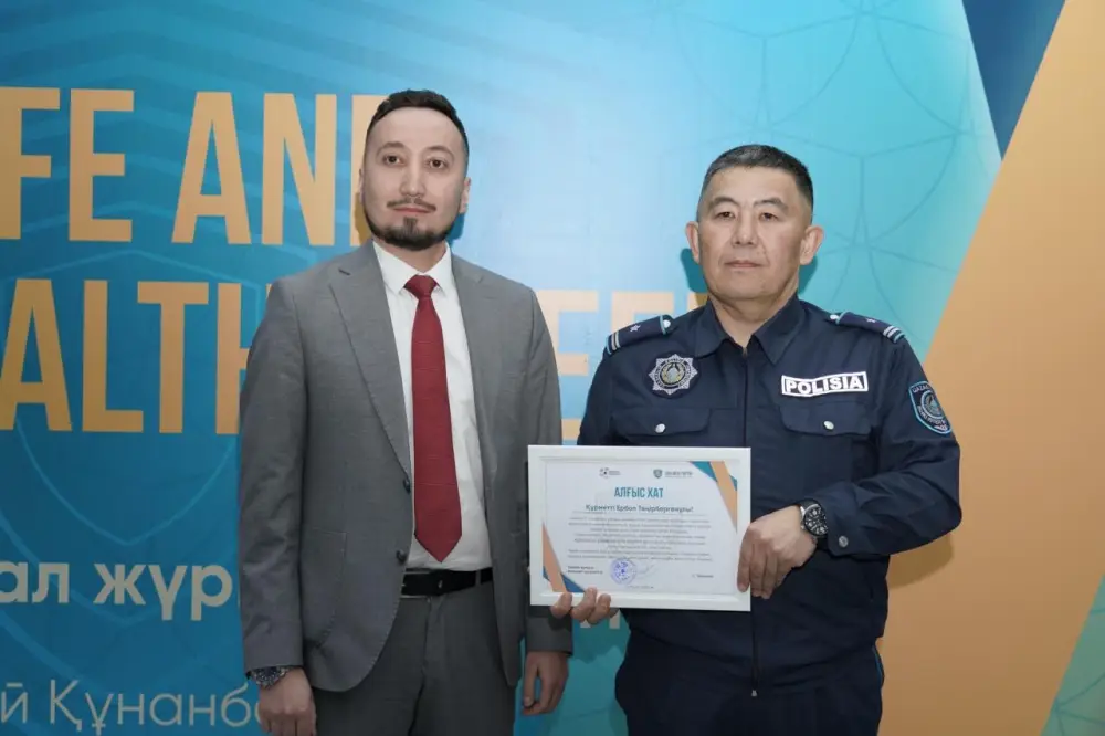 Столичным студентам рассказали, как защититься от мошенников (6)