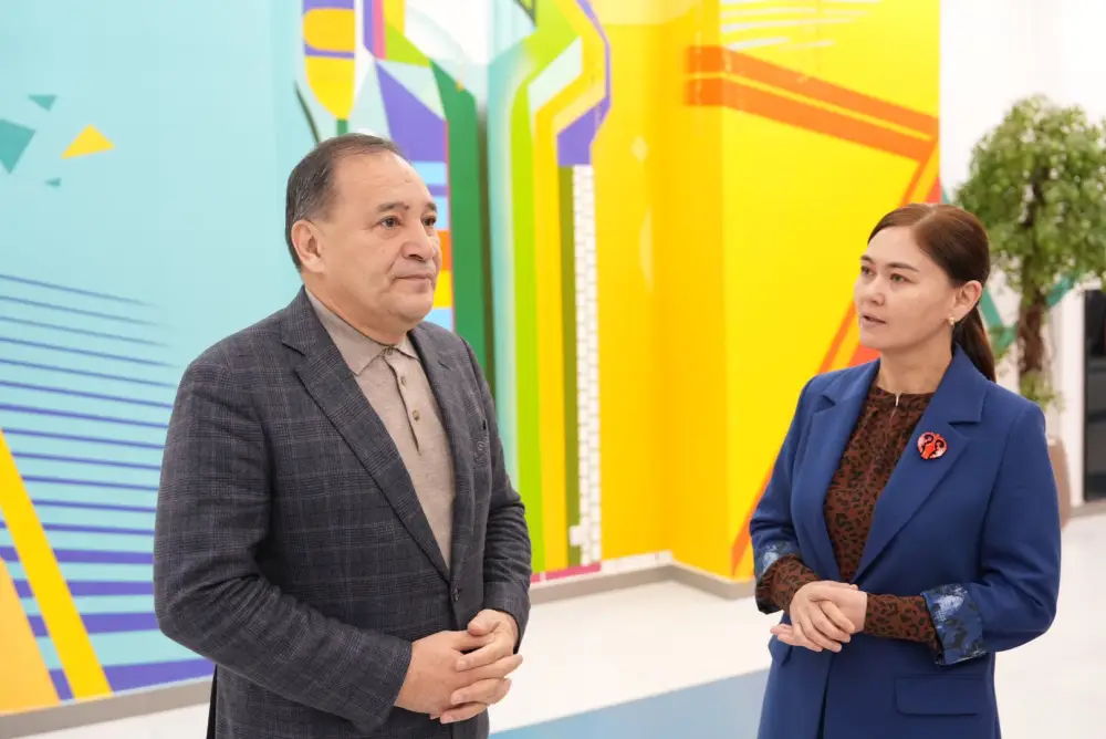 Ералы Тогжанов продолжил знакомство с новыми объектами (3)