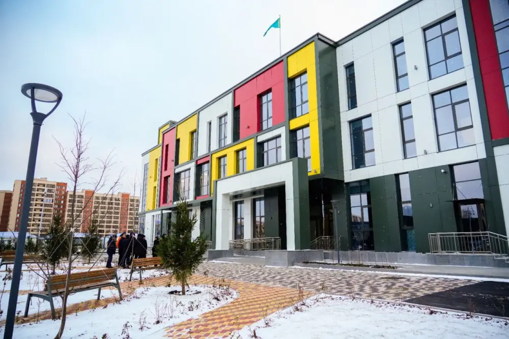 В Астане откроют еще 12 школ (2)