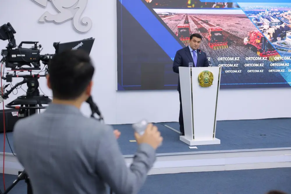 ТУРКЕСТАНСКАЯ ОБЛАСТЬ ПРЕВЫСИЛА ОБЪЕМ ОБЩЕГО ПРОДУКТА В 4 ТРЛН ТЕНГЕ И ВОШЛА В ЧИСЛО ЛИДЕРОВ РЕСПУБЛИКИ (2)