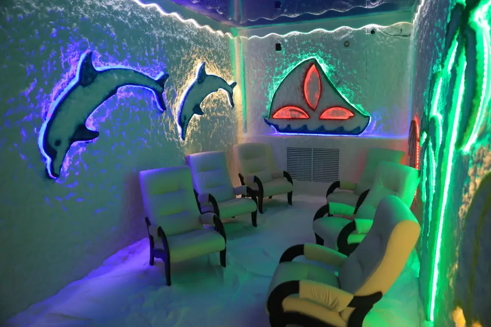 Асхат Шахаров поздравил детей с Новым годом в социальном центре и детской больнице (9)