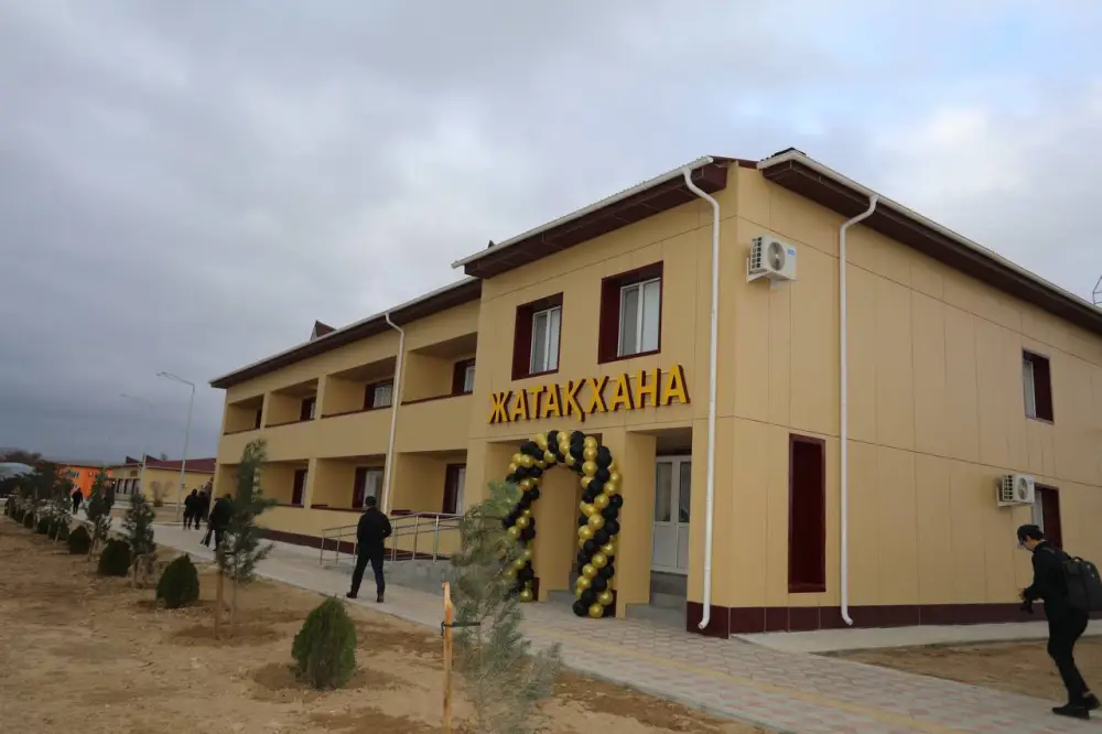 В Мангистау впервые открылся школа-интернат колледж для одарённых в сфере спорта детей (4)