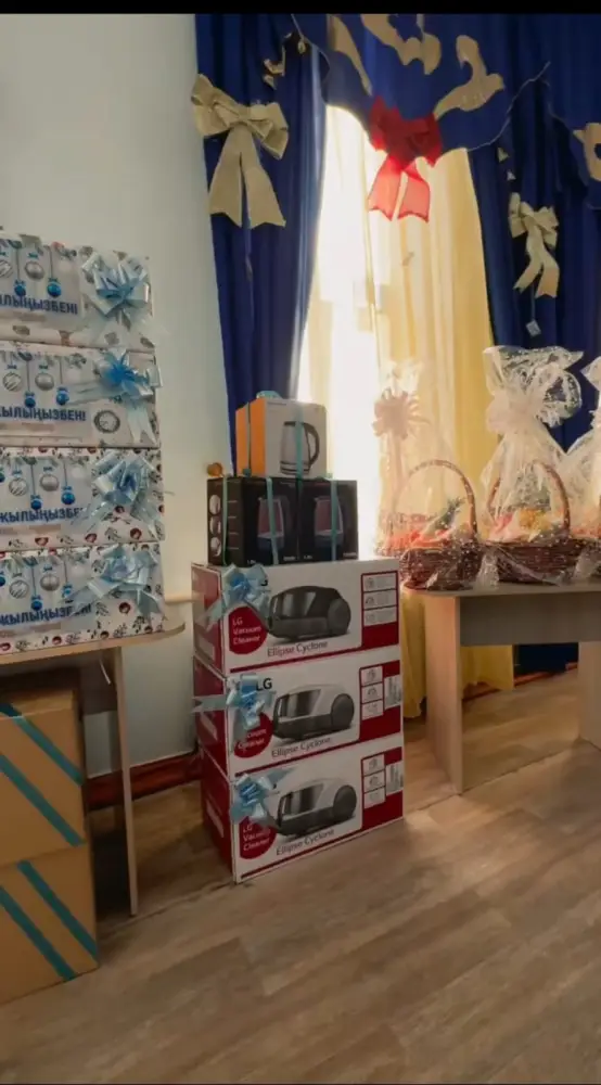 Аким ВКО посетил Детскую деревню семейного типа в областном центре (4)