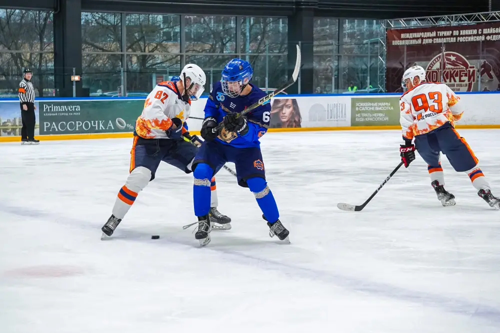 Сборная МЧС Казахстана принимает участие в международном хоккейном турнире спасателей (6)