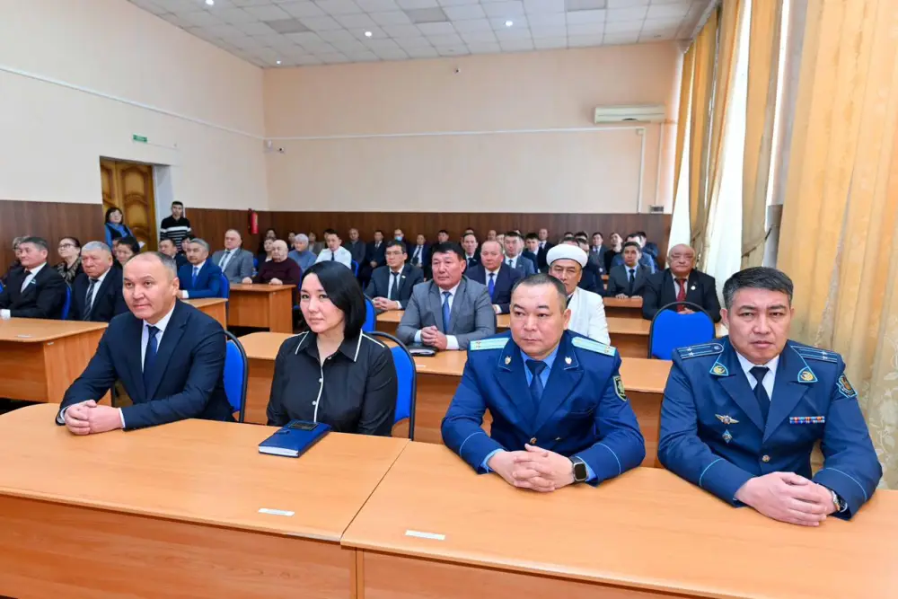 Аким области представил нового акима Кокпектинского района (7)