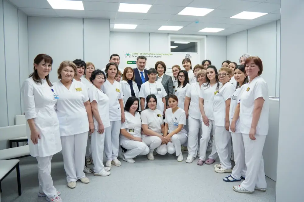 Министр здравоохранения и аким ВКО посетили ряд медицинских объектов (8)