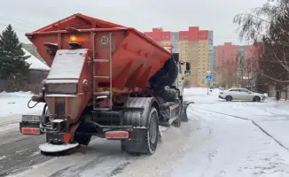 Как коммунальные службы побеждают зимнюю сказку в Астане?