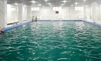 Ледовый дворец в Жас Өркен для массового спорта и командных игр