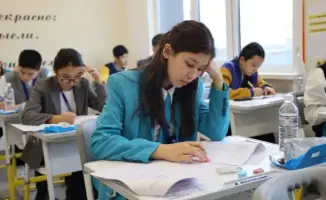 Открытие средней школы №100 в Нуринском районе Астаны в рамках проекта Келешек мектептері