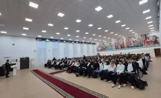 Обучение столичных школьников методам защиты от интернет-мошенничества и цифровых угроз