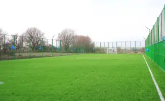 Сарыагаш: новые поля для футбола и workout!