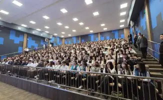 Астана: лекция для школьников о цифровой безопасности и защите от мошенничества