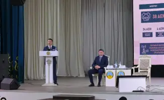 Аким Павлодарской области Асаин Байханов обсудил с жителями Баянаульского района планы по развитию инфраструктуры