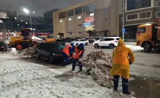 Астана: усиленная уборка улиц продолжается