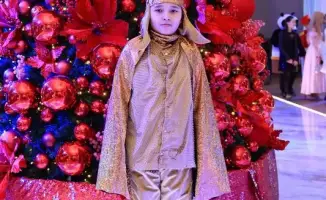 200 детей: Новый год с подарками от Акима!