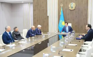 Награждение работников региона орденом Еңбек Даңқы III степени