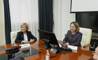 Сархат Бейсенова подписала Меморандум о сотрудничестве с Карагандинским медицинским университетом