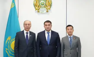 Встреча Нуралхана Кушерова и Мурат Байсына обсуждение инвестиций и сельского хозяйства в Туркестанской области