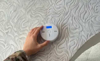 Профилактические акции по обеспечению пожарной безопасности: работа пожарных, полиции и волонтёров в разных регионах страны