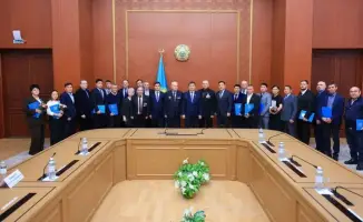 Азамат Тайжанов отметил важность подготовки молодых специалистов на праздновании энергетиков в Карагандинской области