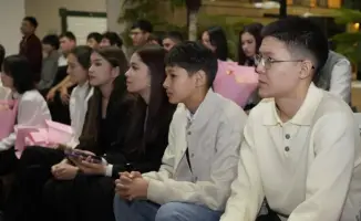 Год рабочих профессий: итоги проекта «Үздiк» подвели в Астане