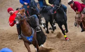 В Актобе прошел международный праздник «Салбурын», посвященный национальным видам спорта