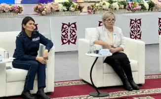 Часы безопасности в Астане для родителей школьников обсуждают угрозы буллинга и кибербуллинга