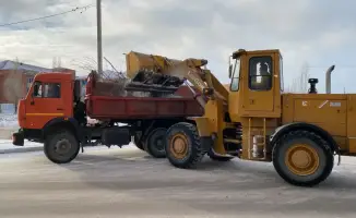 Астана: более 1200 единиц техники убирают снег