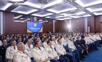 Генеральный прокурор Берик Асылов отметил важность прокуратуры на торжественном мероприятии
