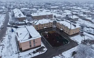 Аким Нуралхан Кушеров встреча с жителями Казыгурт проблемы жилье обновленные квартиры