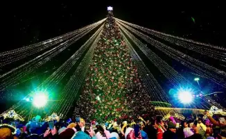 «Ертегі Fest»: более 40 новогодних елок одновременно зажгутся в Астане