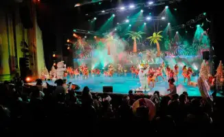 International Festivities: Presidential New Year Tree for Children Held in Astana