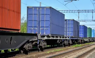 Рост грузоперевозок на 7,9%: железнодорожный транспорт как индикатор экономической стабильности