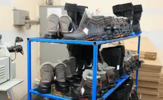 Обувь для героев: как карагандинские мастера защищают трудовые подвиги металлургов и нефтяников