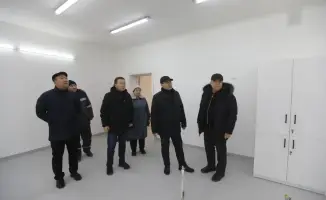 Заместитель акима области Бахыт Жаханов проверяет ход строительства в Арале