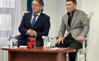 Презентация книги о национальной идентичности и любви к родной земле в Казахстане