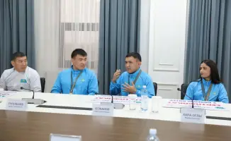 Спортсмены XXV летних Сурдлимпийских игр получили сертификаты на квартиры от Ербола Карашукеева