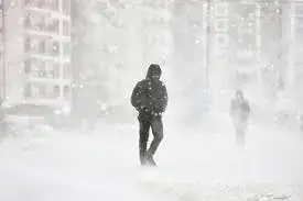 Зимняя стужа: спасатели призывают не забывать о безопасности в холодное время года