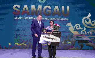 Церемония награждения выдающихся личностей в Конаеве: вклад в развитие спорта и молодежного лидерства