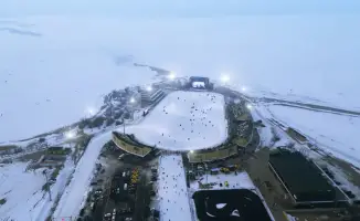 Крупнейший ледовый каток в Центральной Азии открывается в Конаеве